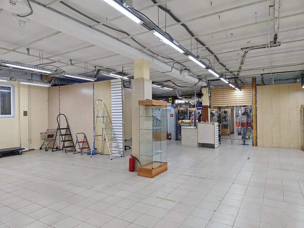 Помещение свободного назначения 900 м2 в аренду - Фото 6