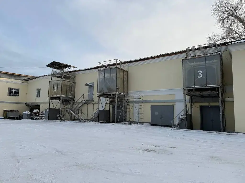 Продаются складские помещения с земельным участком - Фото 1