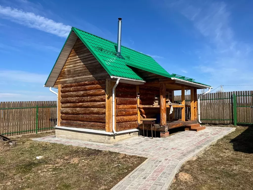 Новый бревенчатый дом под ключ+баня со всеми коммуникациями в деревне - Фото 1