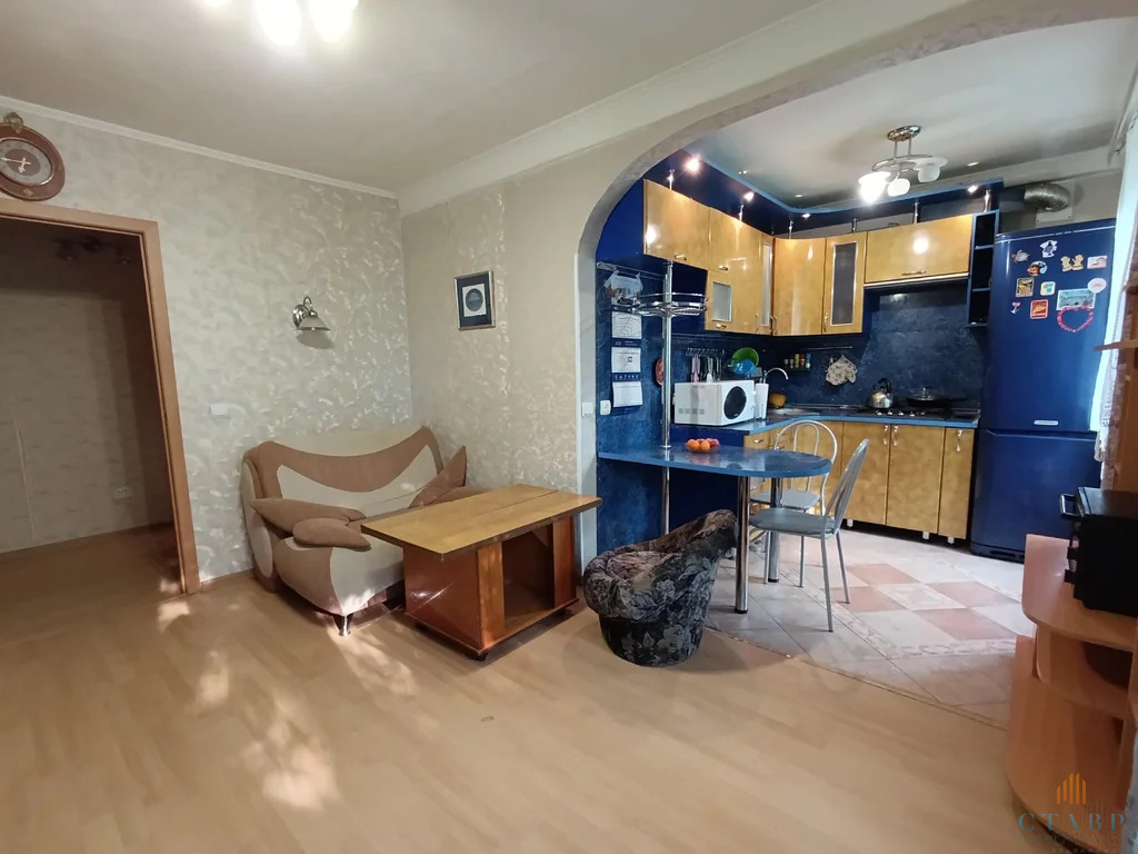 Продажа квартиры, м. Московская, Юрия Гагарина пр-кт. - Фото 0