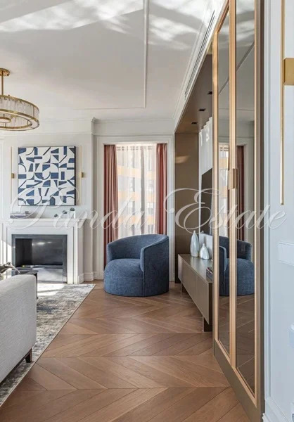 Видовая, светлая, очень красивая с 3 спальнями (ном. объекта: 9764) - Фото 6