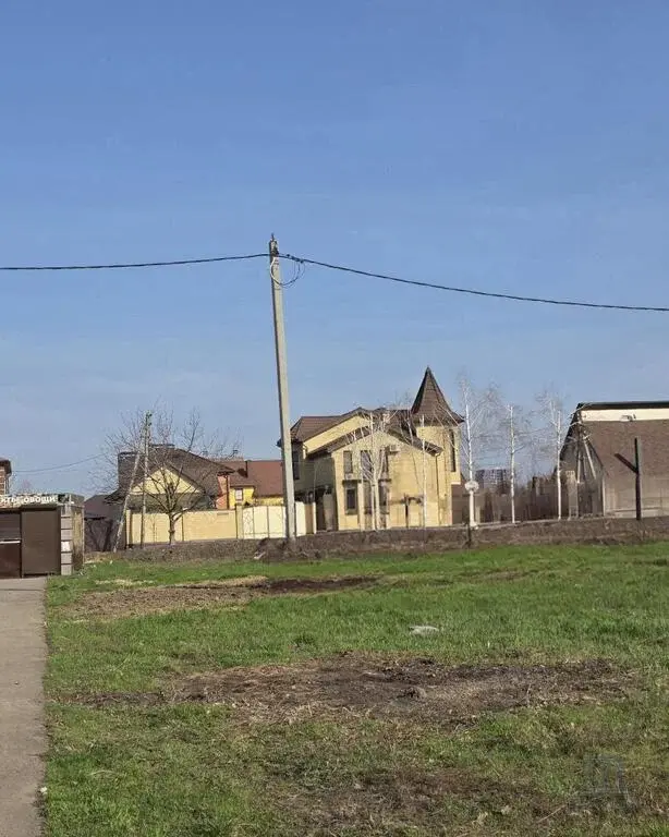 Продаю участок в п. Янтарный под Ростовом-на-Дону 20 минут до города - Фото 1