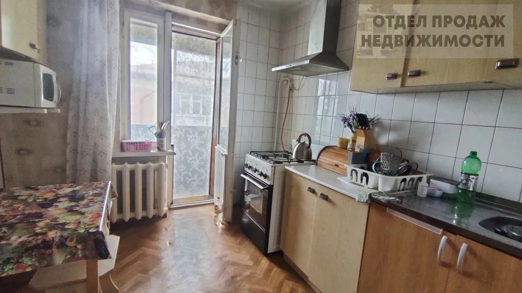 3-комнатная квартира в районе 6 школы - Фото 8