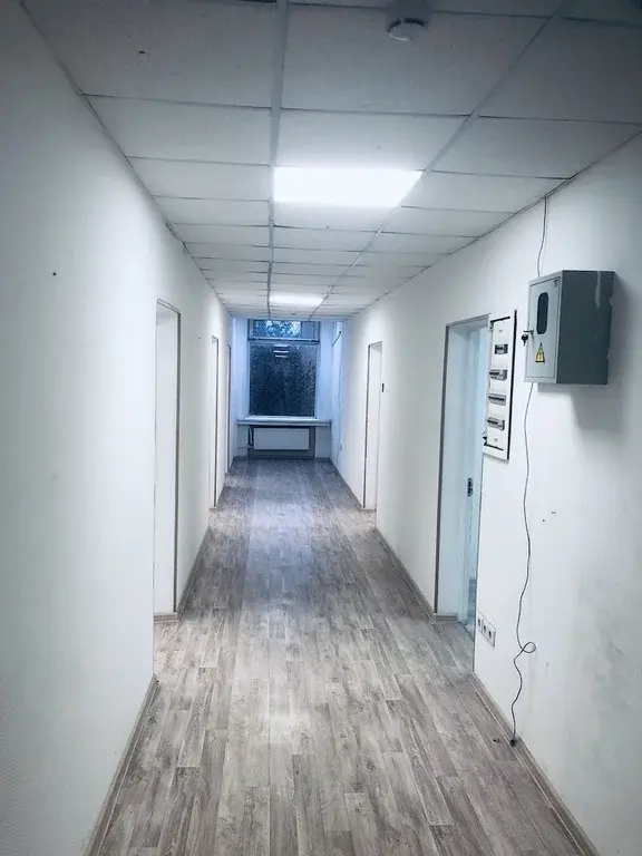 м. Полежаевская 10 м.п.5-Магистральная д.12 .Сдается блок 220 кв.-4/4 - Фото 1