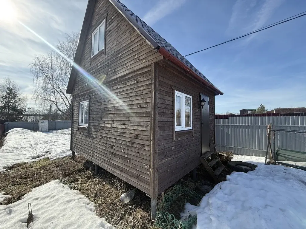 Дача 37,8 м2 на участке 3 сот. - Фото 1