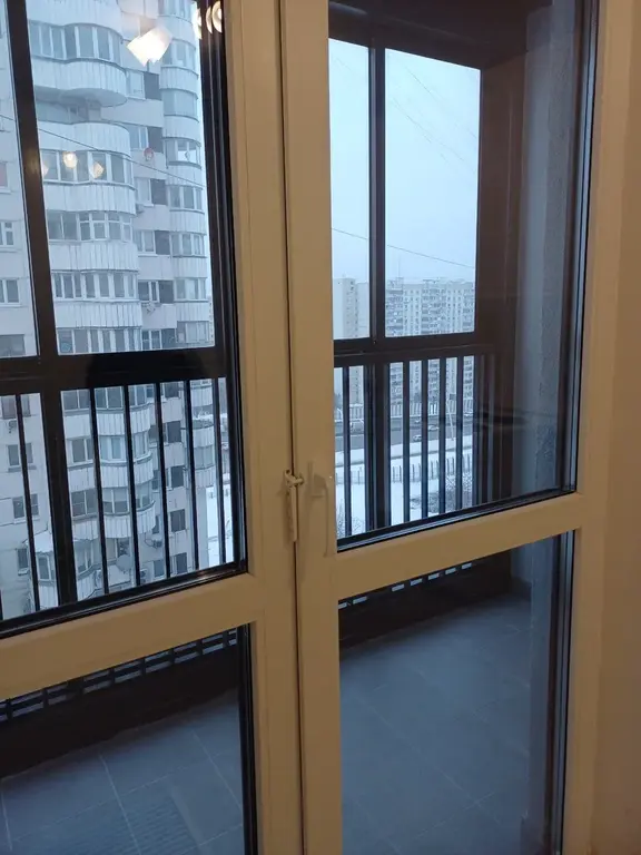 Кантемировская 41к1  1-но комн .кв. в новом доме с отделкой - Фото 2