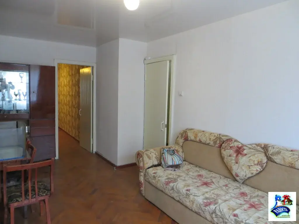 Продам двушку с ремонтом и подвалом. - Фото 4