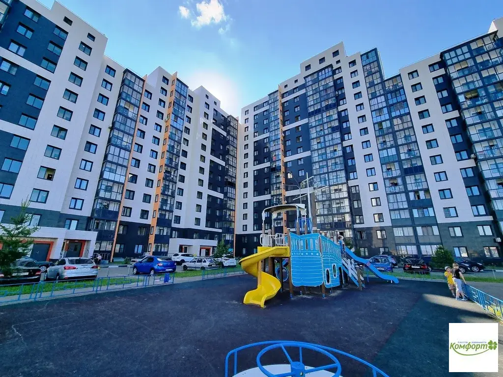 Продается 2 комн. квартира  в г. Раменское, ул. Семейная, д.3 - Фото 1