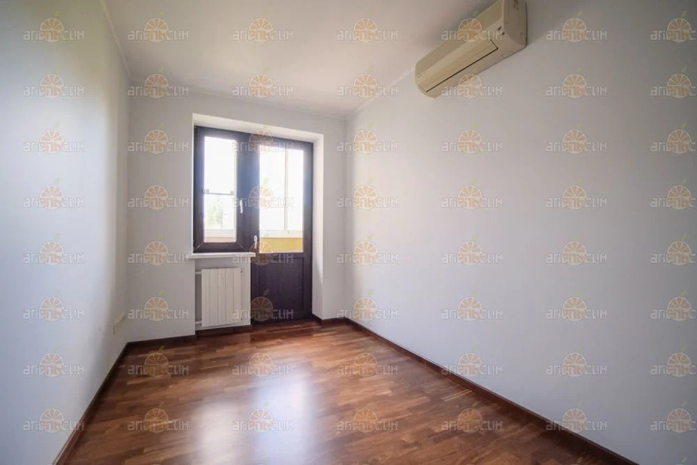 4-комн. квартира - Фото 17