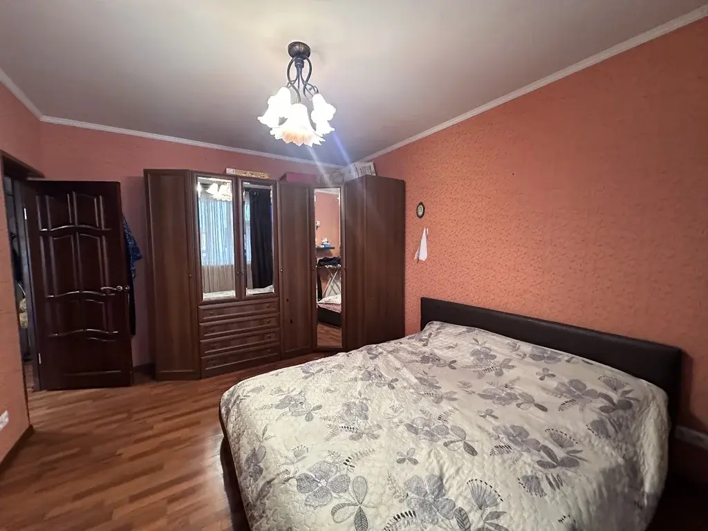 Доля в 2-к. квартире, 60 м2, 11/17 эт. - Фото 9