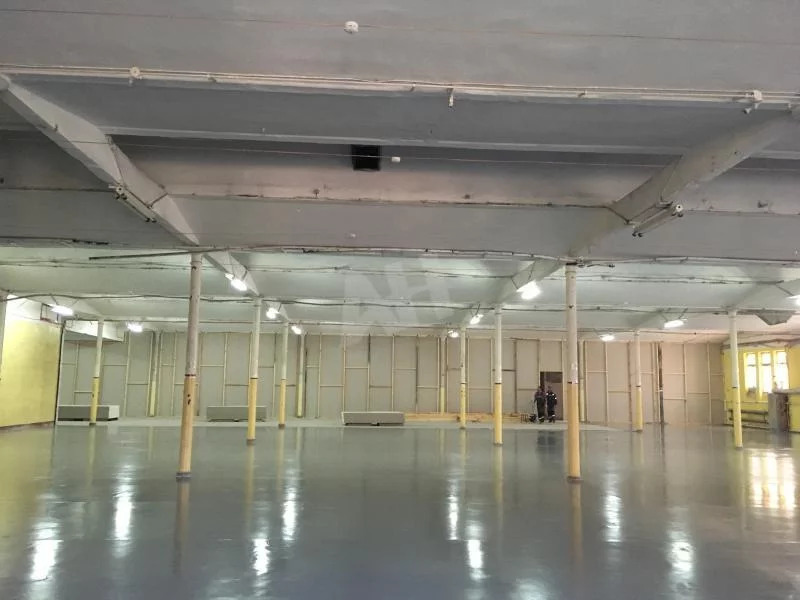 Аренда помещения пл. 1300 м2 под склад, производство, , офис и склад . - Фото 0
