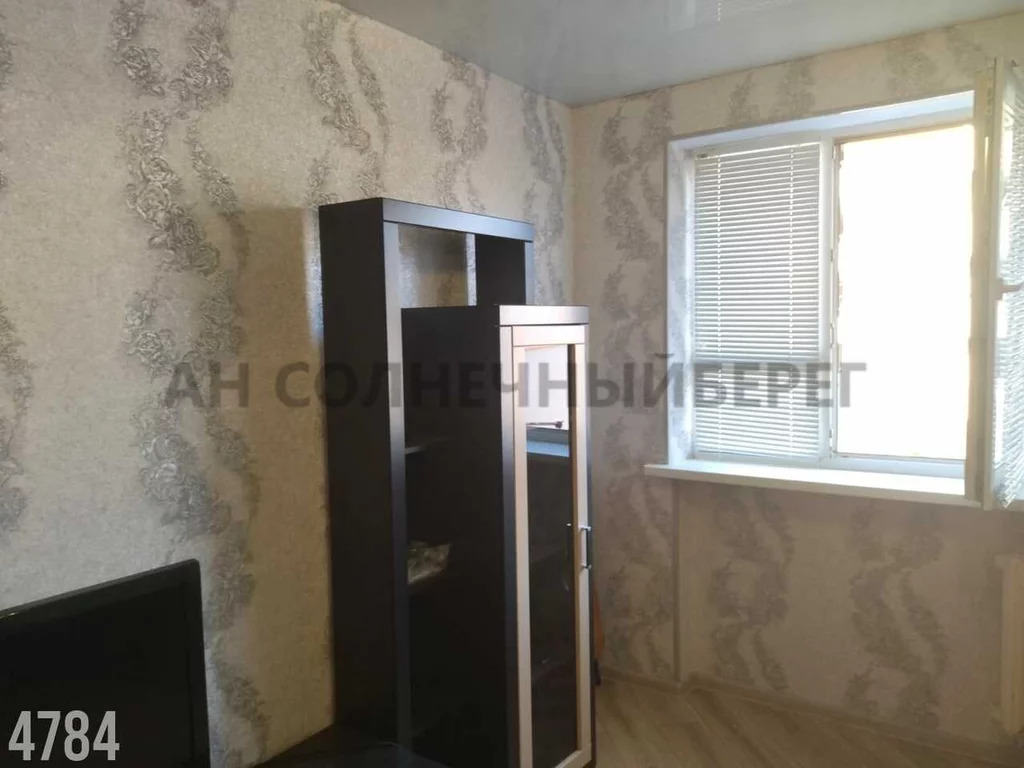 Продажа комнаты, Туапсе, Туапсинский район, Улица Галины Петровой, 11 - Фото 2