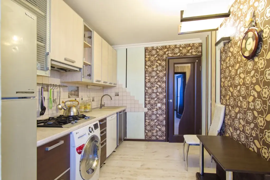 Квартира с видом на горы и озеро в кирпичном доме - Фото 5