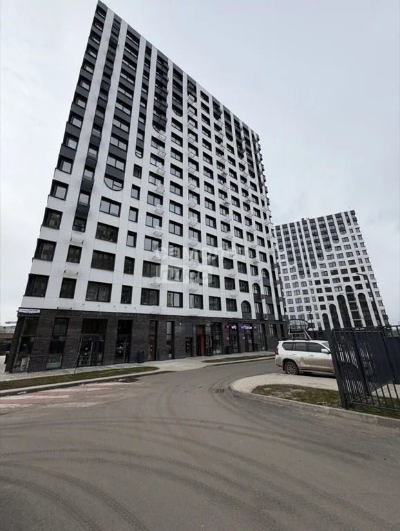 Продажа квартиры, Тула, ул. Чмутова - Фото 1