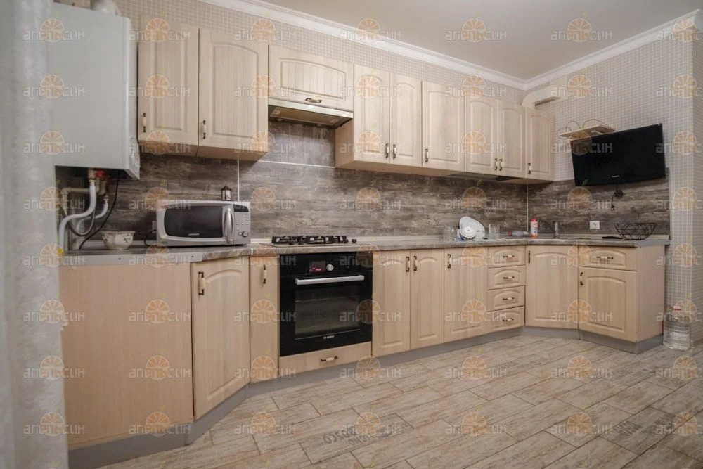 2-комн. квартира - Фото 8