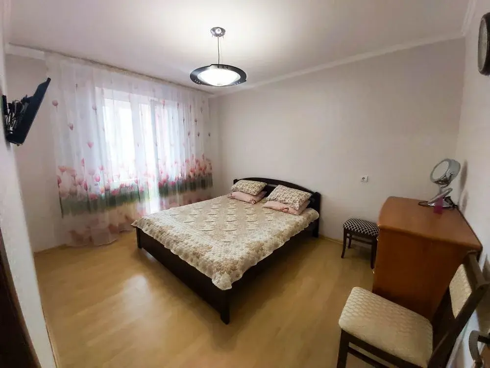 Просторная 3к квартира в Симферополе – продажа недвижимости в столице - Фото 1