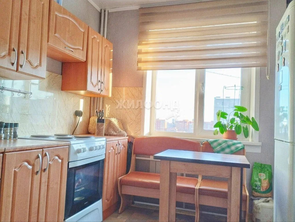 Продажа квартиры, Новосибирск, ул. Новосибирская - Фото 0