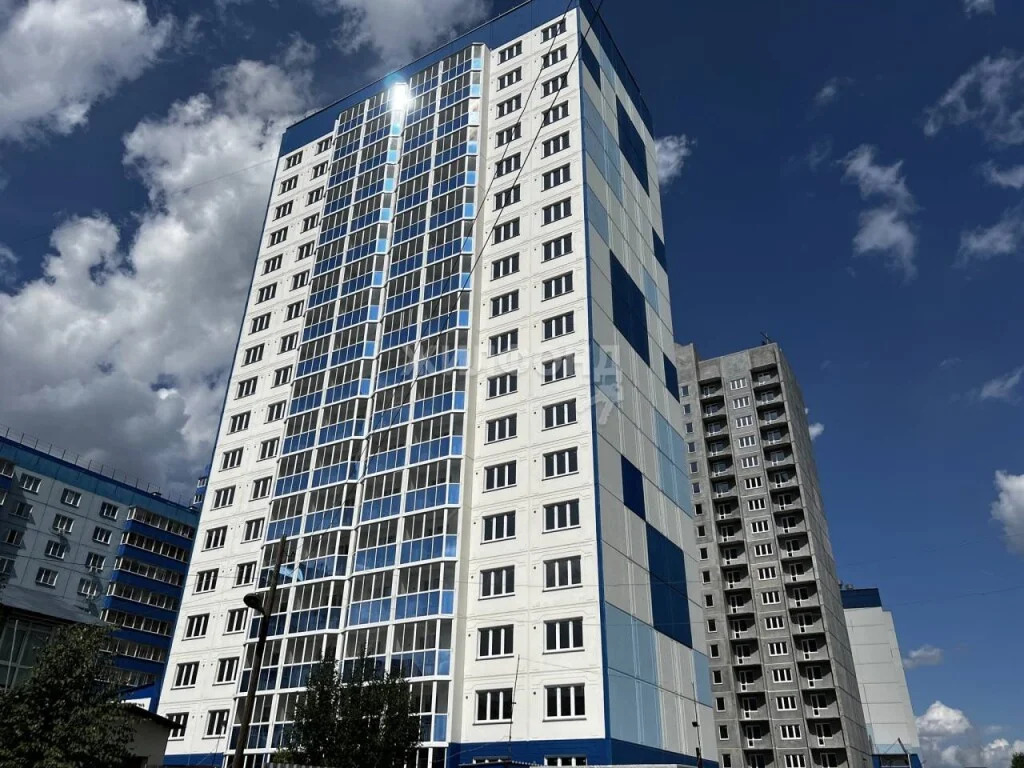 Продажа квартиры, Новосибирск, ул. Рябиновая - Фото 1