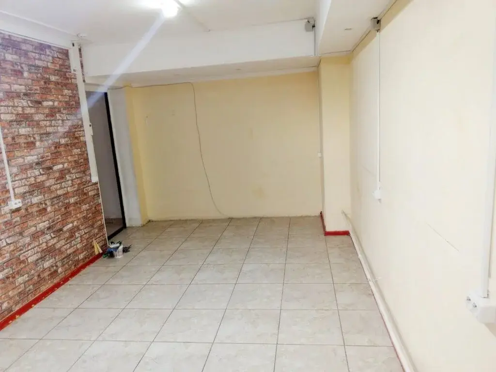 Суворовский, ул. Петренко, нежилое помещение 18 кв. - Фото 1