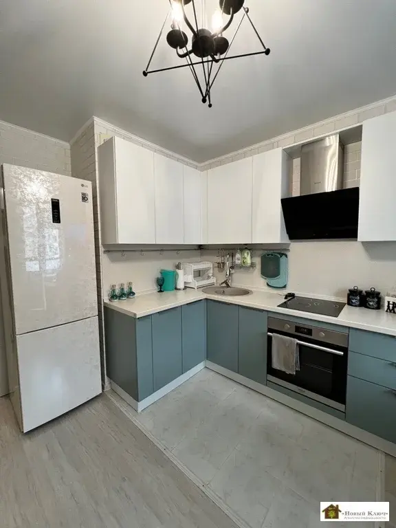 Продается студия с евро-ремонтом ул. Безымянная, д. 4 - Фото 1