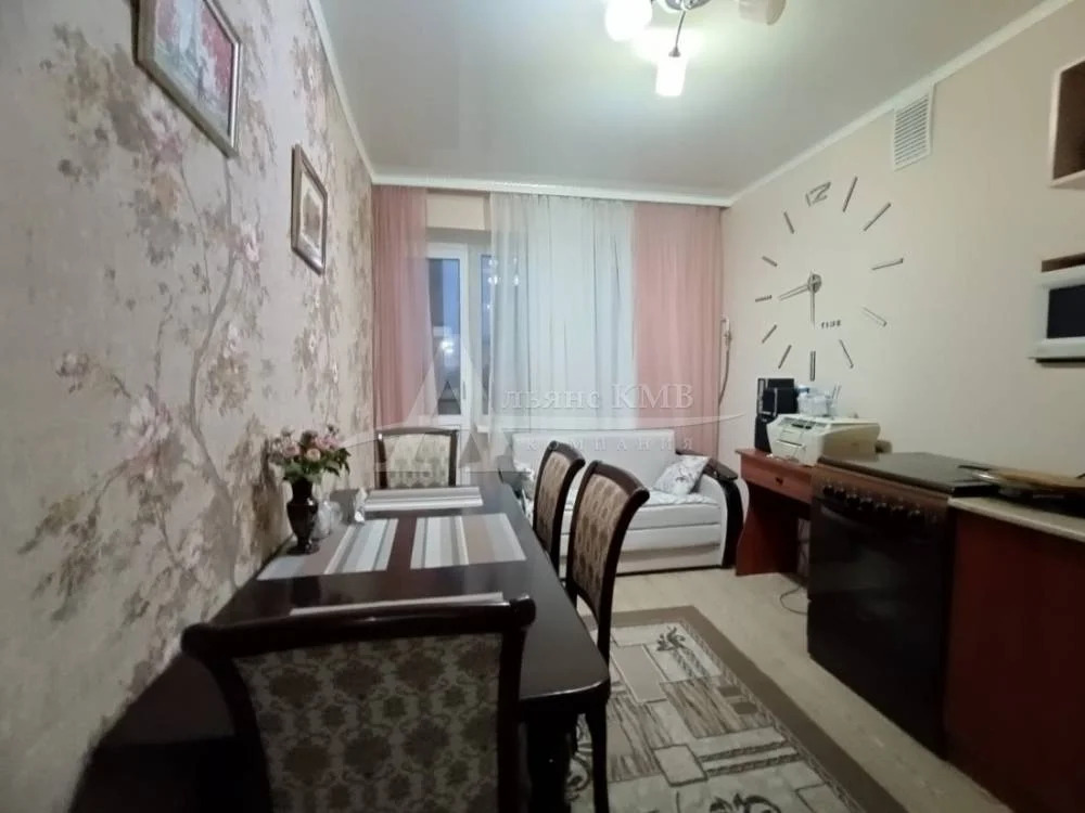 Продажа квартиры, Зеленокумск, Советский район, Площадь 1 Мая ул. - Фото 3