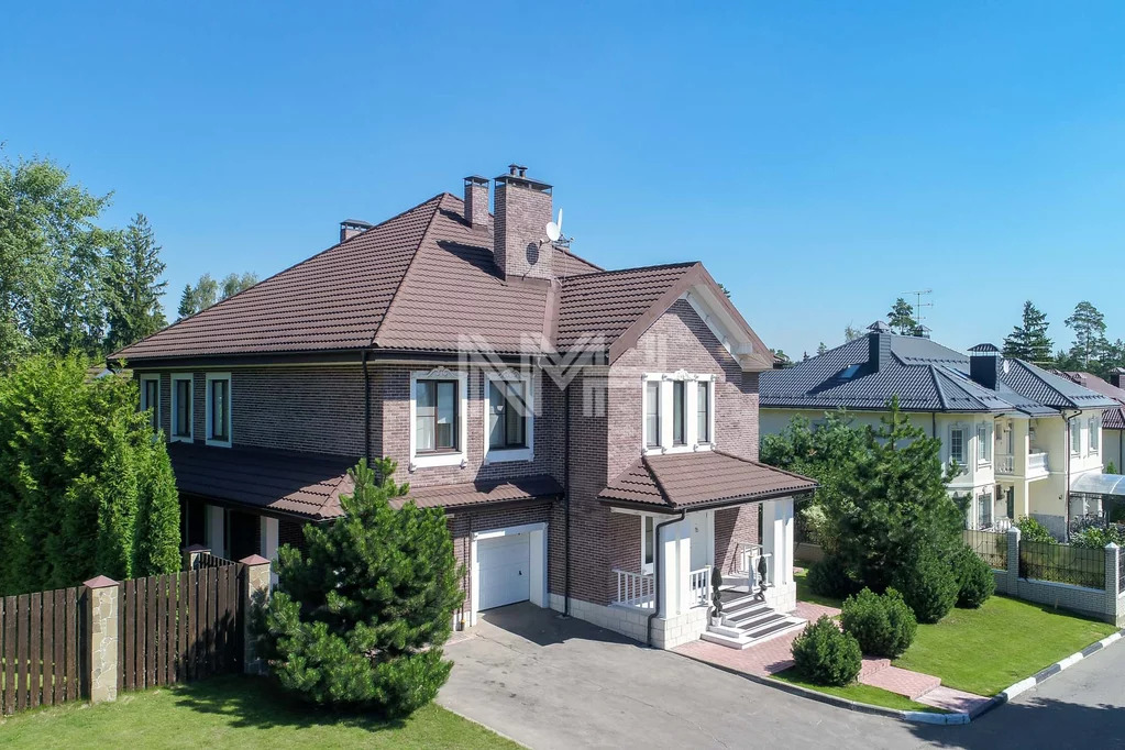 дом калужское шоссе десна. мирная, д. поселок десна калужское шоссе. кп десна. котеджный посёлок зеленый дом десна 2.