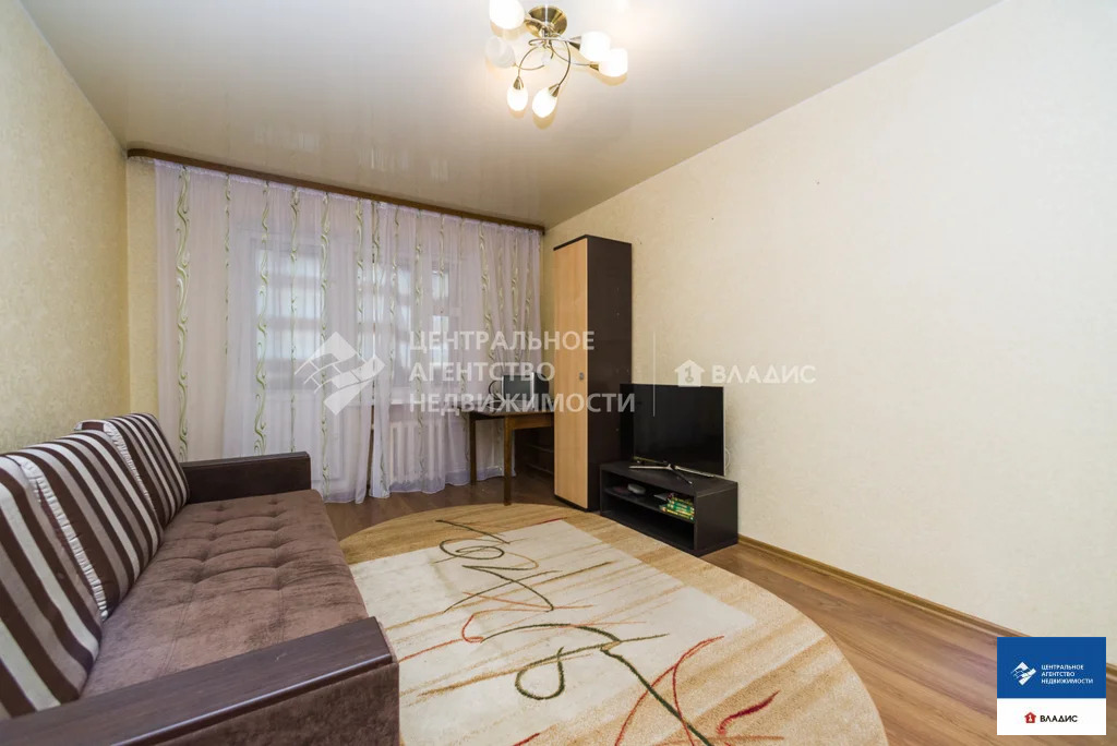Продажа квартиры, Рязань, Вишнёвая улица - Фото 0