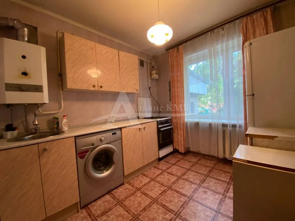 Продажа квартиры, Зеленокумск, Советский район, Зои Космодемьянской ... - Фото 1