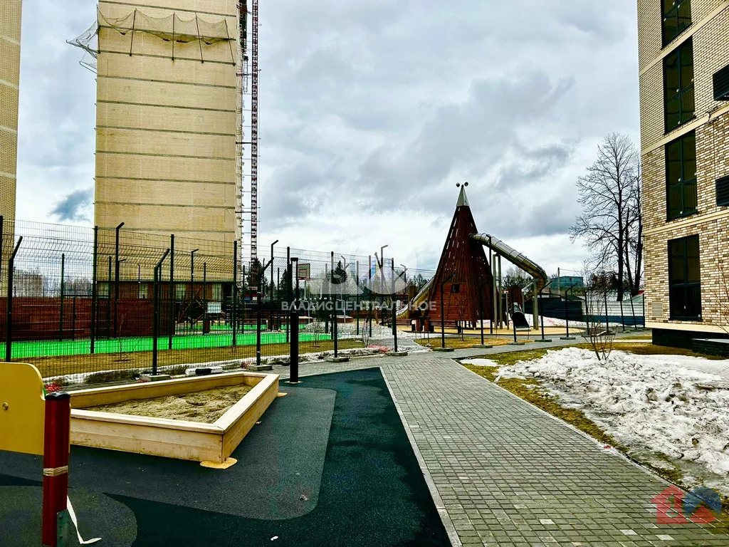 городской округ Новосибирск, Новосибирск, улица имени генерал-майора ... - Фото 10