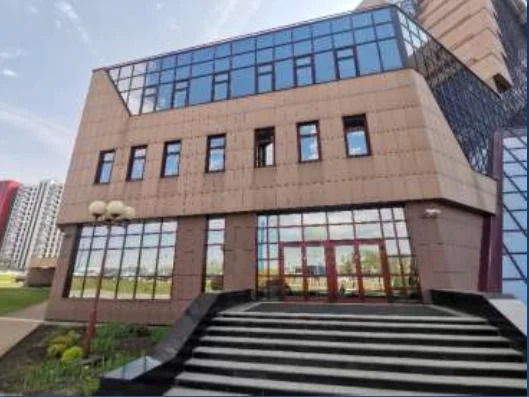 Здание Супермаркета площадью 5 028,8 кв.м на тер. Делового центра - Фото 1