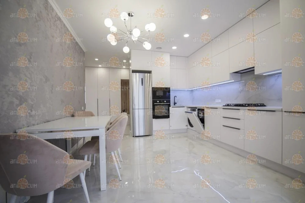 2-комн. квартира - Фото 2