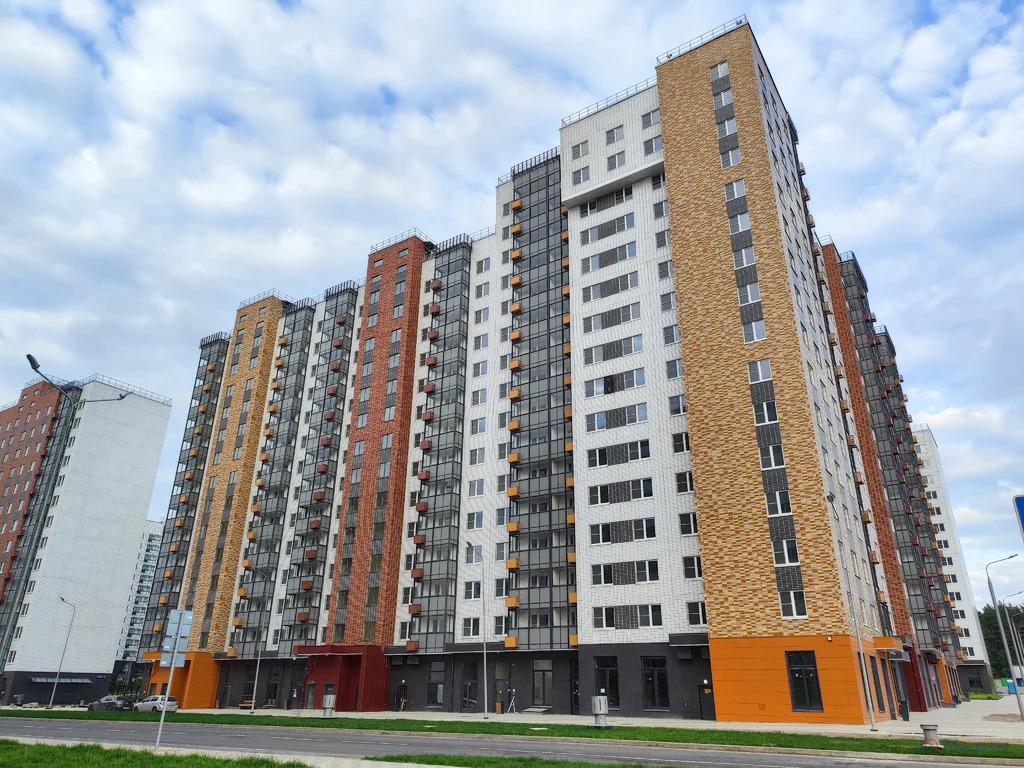 Продажа квартиры, Кварцевая улица - Фото 1