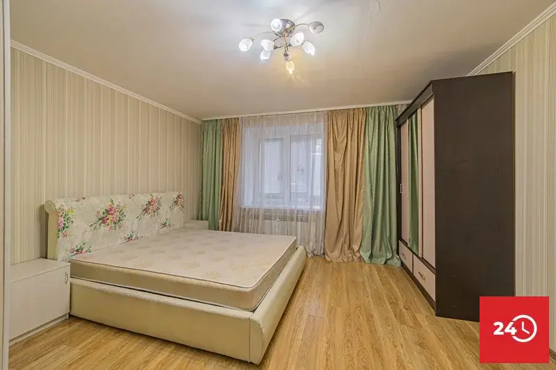 Продается 2 комнатная квартира в центре по улице Тарханова, 10 Маяк - Фото 11