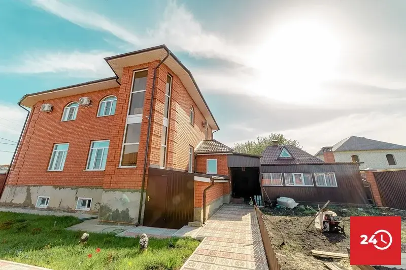 Шикарный дом 287,7 кв.м в черте города (Заря) с гаражом, летней кухней - Фото 8