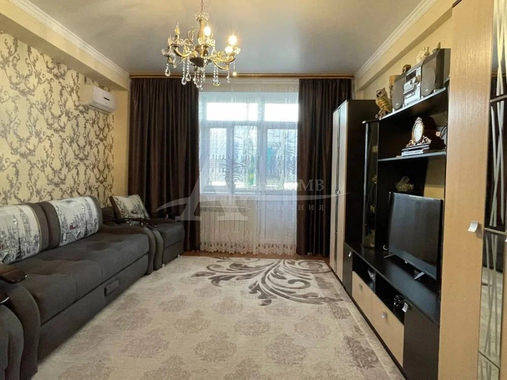 Продажа квартиры, Минеральные Воды, ул. Чкалова - Фото 1