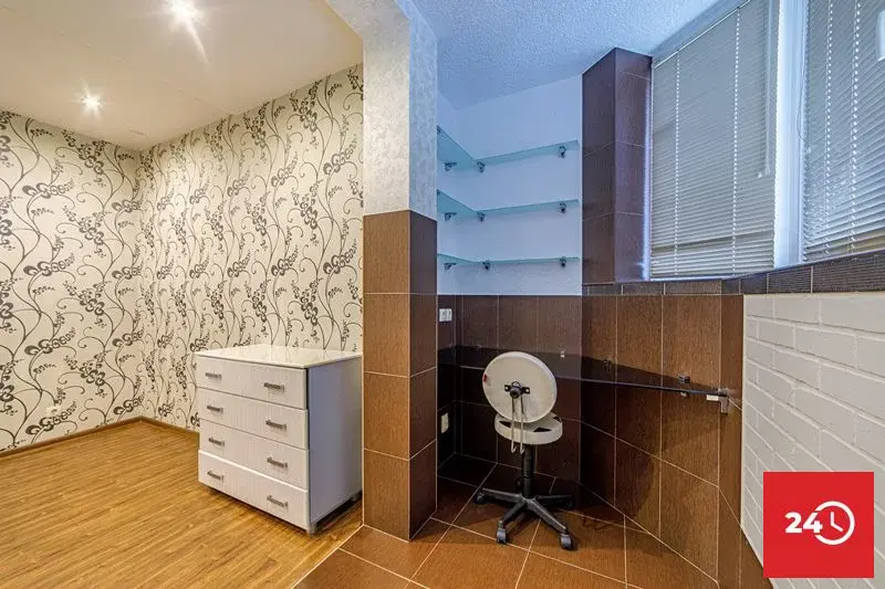 Продается 2-комнатная квартира, не требующая вложений Ладожская 62 - Фото 3