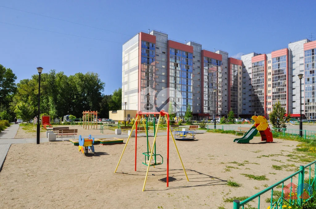 городской округ Новосибирск, Новосибирск, улица Петухова, д.158, ... - Фото 24