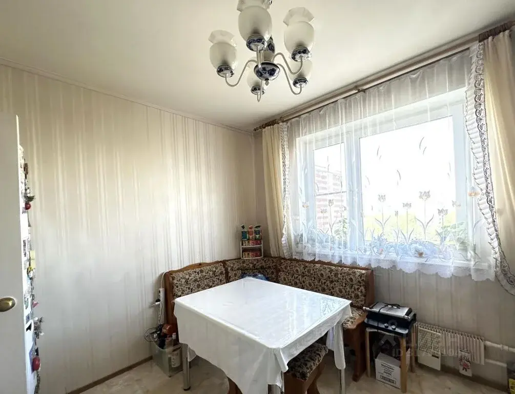 Продажа трехкомнатной квартиры 74.3м Чертановская ул., 32К1, Москва, . - Фото 2