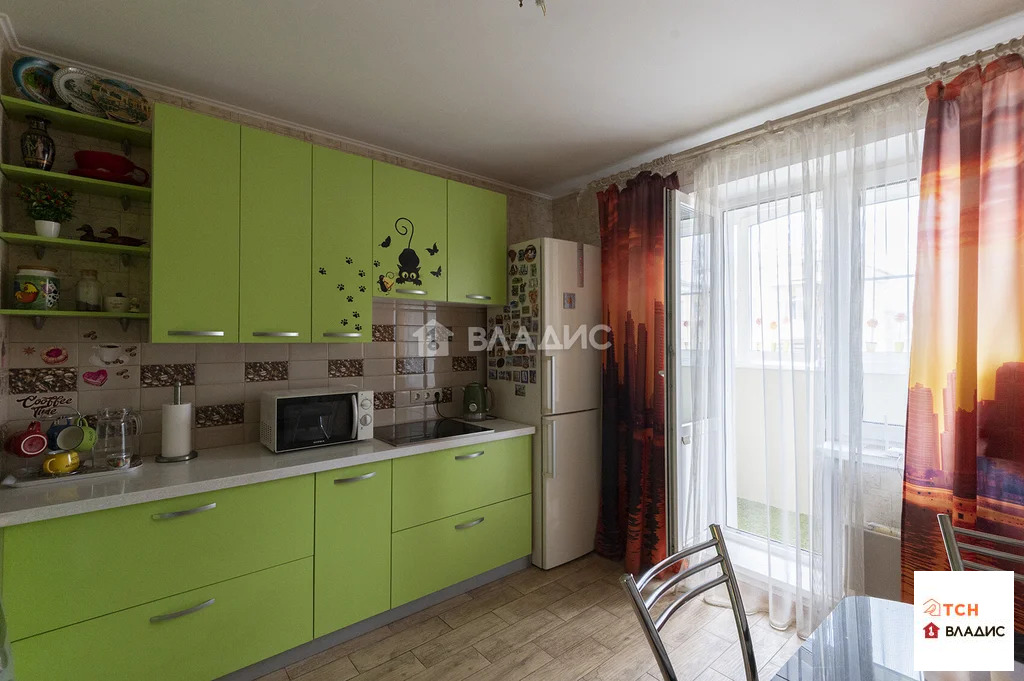 Продажа квартиры, Лесной, Советская улица - Фото 0