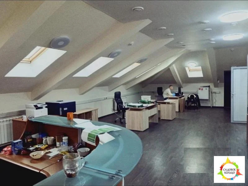 В пятиэтажном здании на мансардном этаже под офис 137 кв - Фото 2