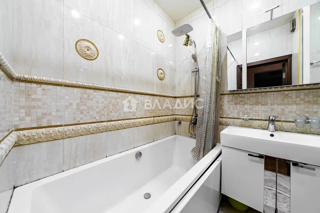 Санкт-Петербург, улица Турку, д.13к1, 4-комнатная квартира на продажу - Фото 17