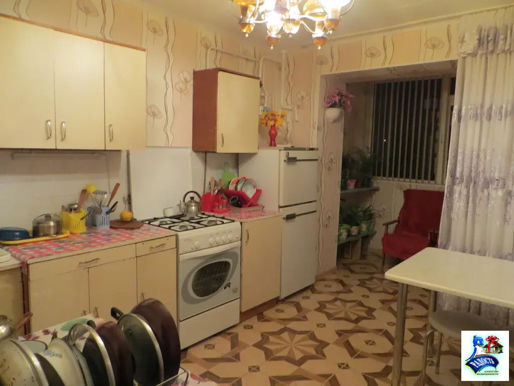 Продам хорошую квартиру с тремя лоджиями. - Фото 8