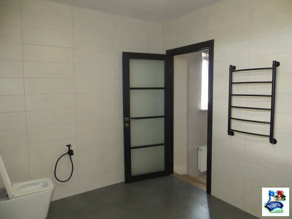 Продам красивый дом с полным ремонтом и новыми коммуникациями. - Фото 23