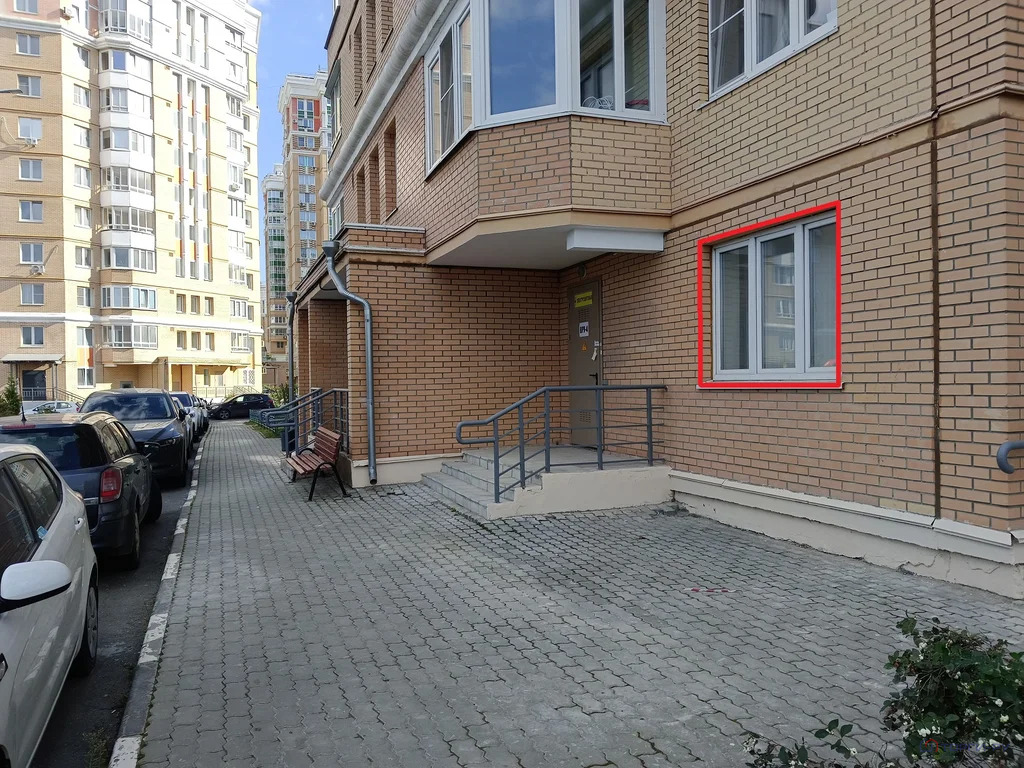 Продажа торгового помещения, 6-я Радиальная улица - Фото 2