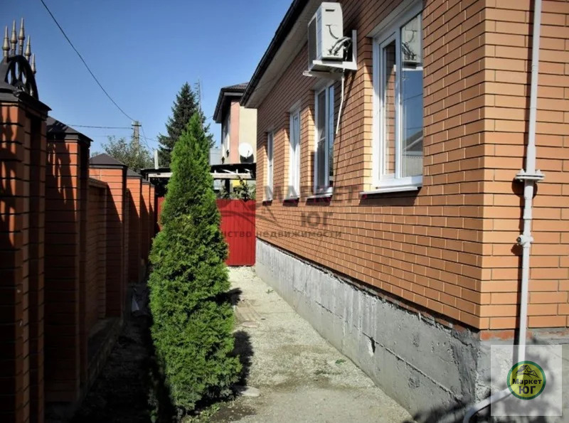 Продается новый кирпичный дом 180кв.м. в Абинске (ном. объекта: 6840) - Фото 1