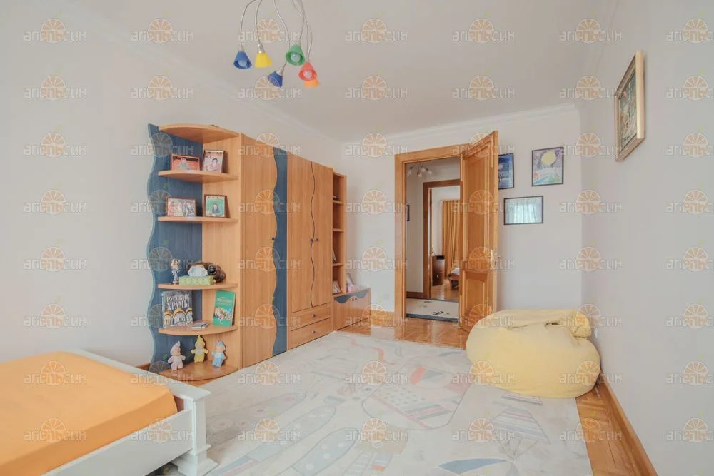 5-комн. квартира - Фото 17