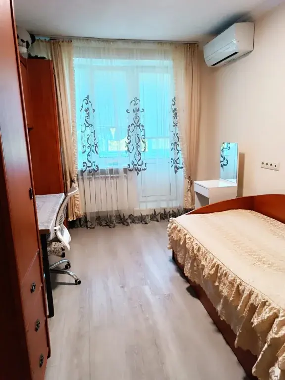 Сдаётся комната с балконом одной девушке - Фото 4