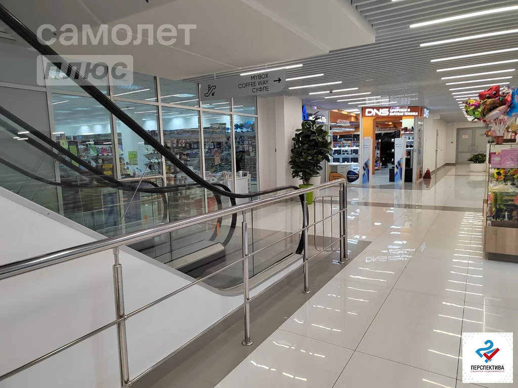 Аренда торгового помещения, Липецк, ул. Космонавтов - Фото 0