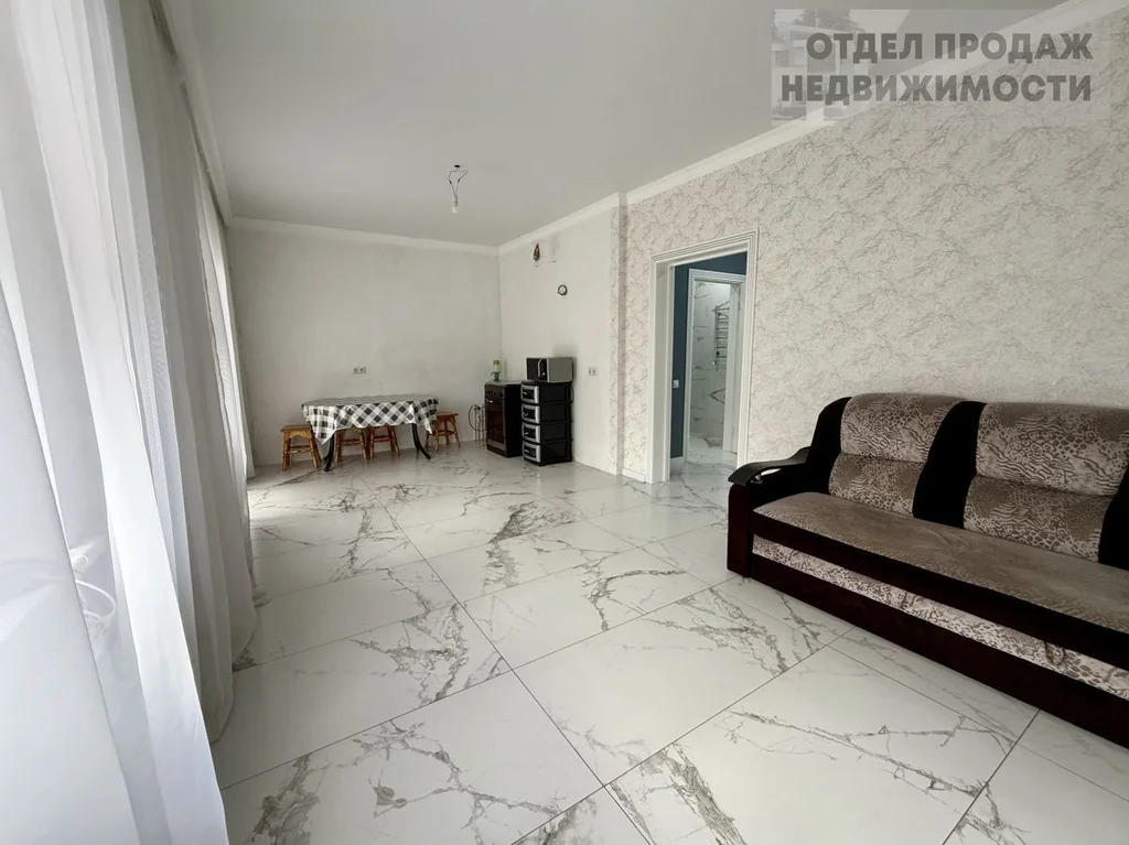 Дом 2023 года с ремонтом в Крымске - Фото 2