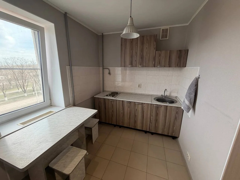 Продажа квартиры, Черноморский, улица Юбилейная - Фото 5